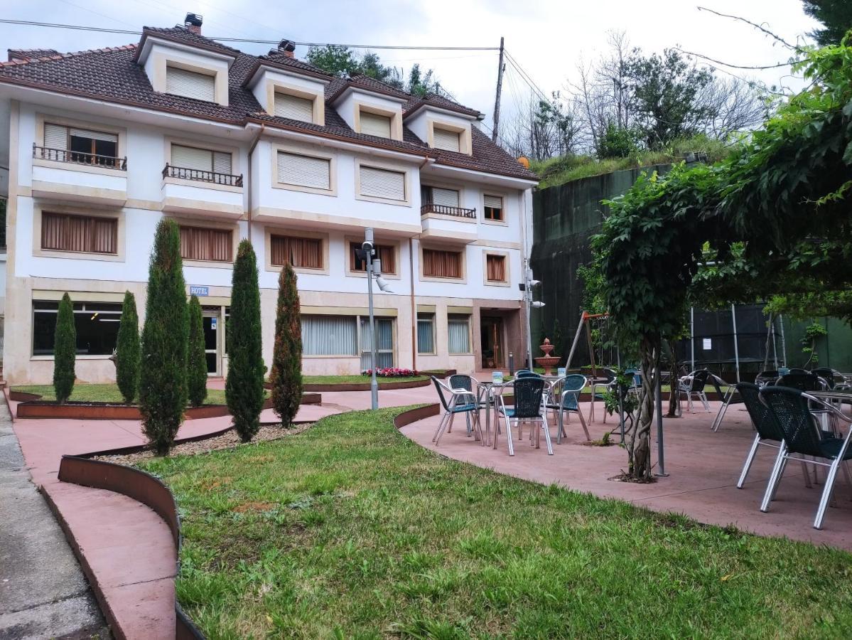Hotel Penagrande Cangas De Narcea Exterior photo