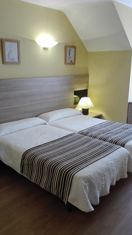 Hotel Penagrande Cangas De Narcea Exterior photo